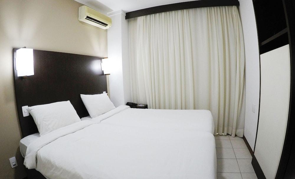 Triangulo Apart Hotel Vitória Buitenkant foto